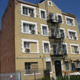 apartment_facade_4story_